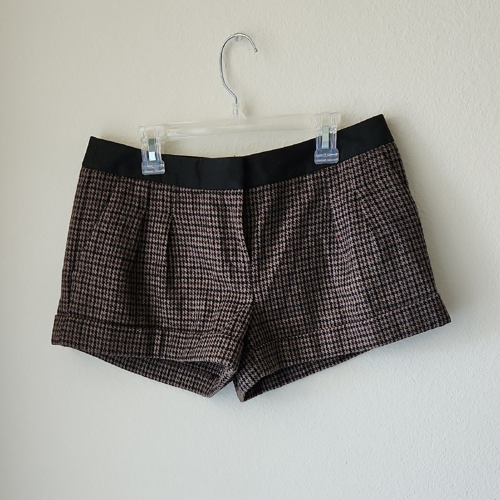 Express Black and Brown Women Plaid Short Shorts Sz 4 NWT Fall Preppy Academia